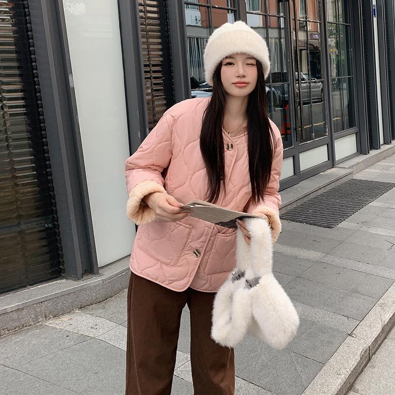 

Осенне-зимняя женская хлопковая куртка с подкладкой из шерсти с круглым вырезом, тонкая, в корейском стиле, короткая, без воротника, со швами. XL