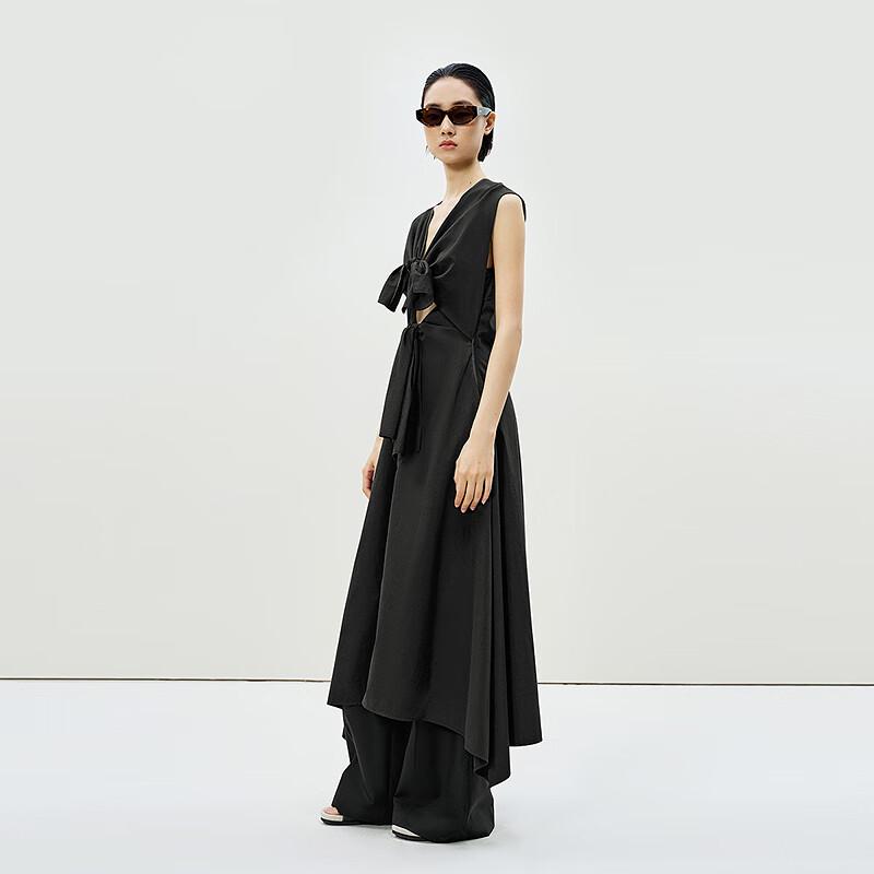 LESS 2025 Summer X-Shaped Round Neck Dress