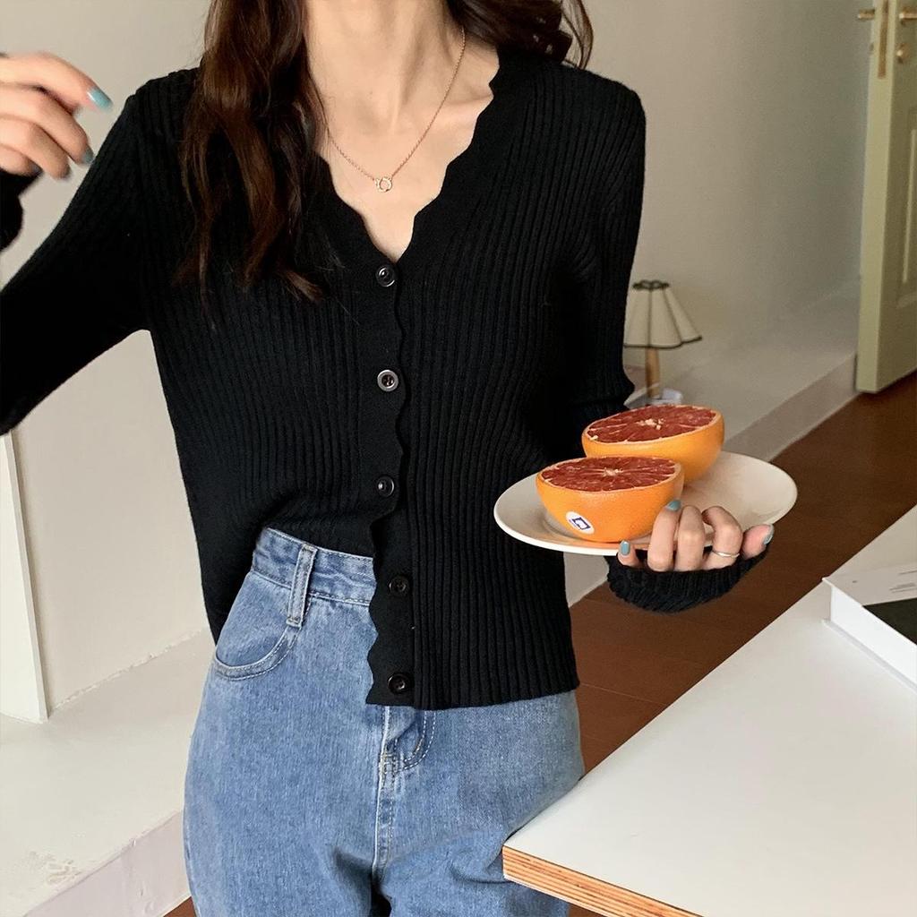 Autumn Korean V-Neck Slim Fit Core-Spun Yarn Cardigan Sweater for Women