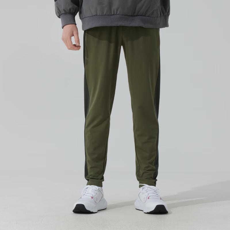 Under Armour Men s Knit Athletic Pants S