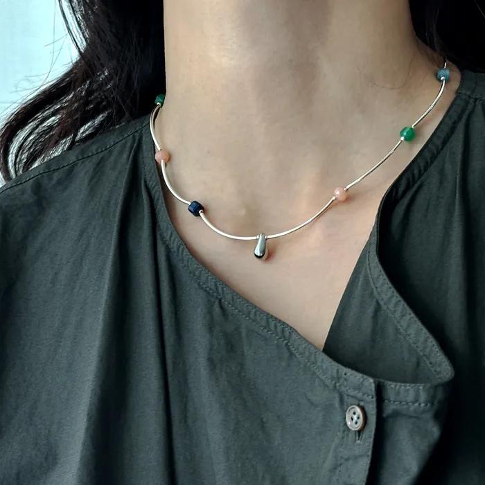 Color Stone Wave Necklace