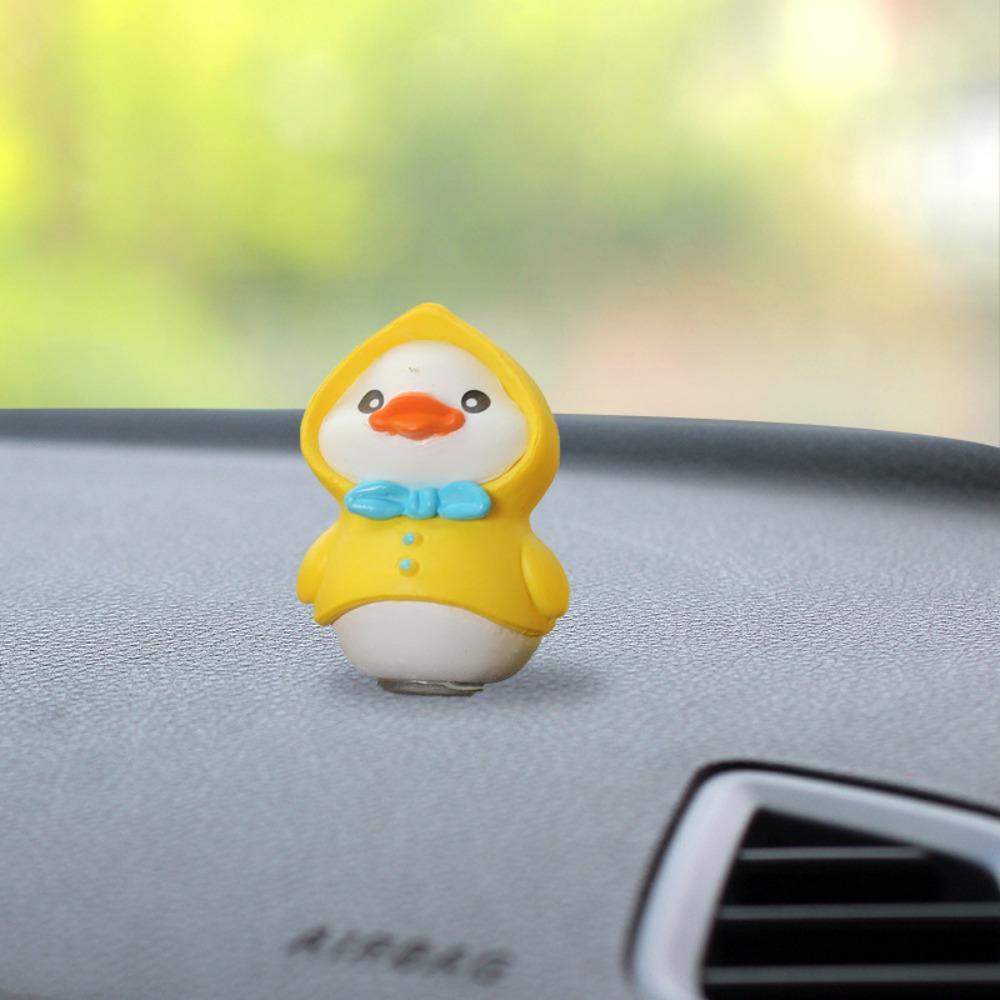 Cartoon Resin Little Yellow Duck Car Ornaments Cute Dashboard Decor for Auto Interior Center Console Accessories