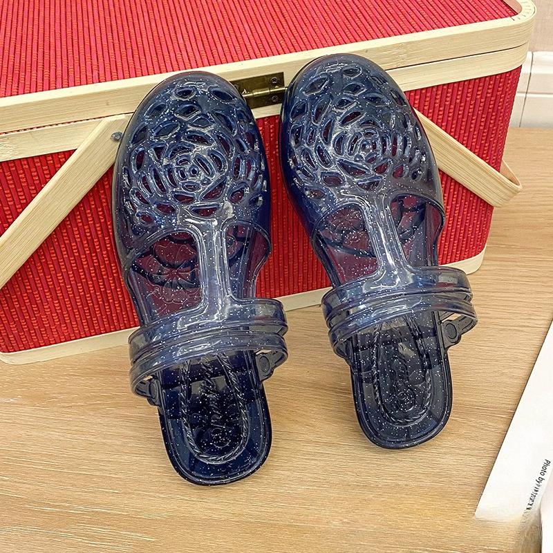 Fashion New Bag Head Slippers Summer Hollow Crystal Cool Slippers Women's Wear Beach Sandals Wholesale