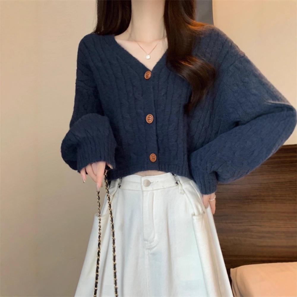 Women's Retro High-End Cable Knit Cardigan, Autumn/Winter 2026 - Loose, Lazy Fit with Long Sleeves