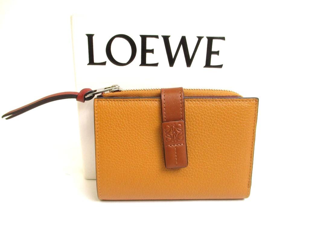 Authentic LOEWE Light Camel Pecan Color Leather Bifold Wallet Compact Wallet #a931  Refurbished