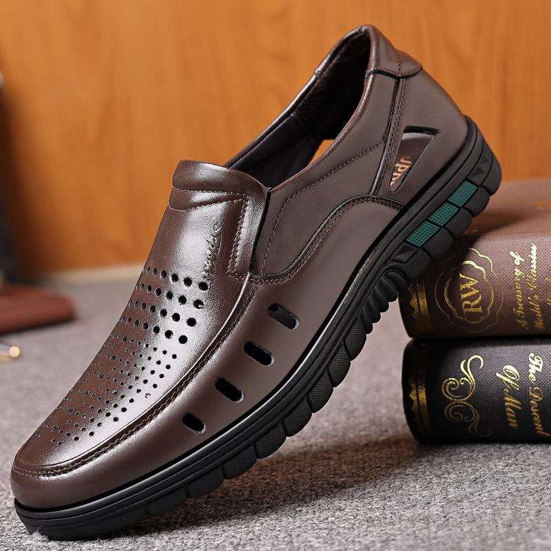 2025 summer new men's hollow sandals first layer cowhide middle-aged and elderly father shoes breathable casual shoes overshoes
