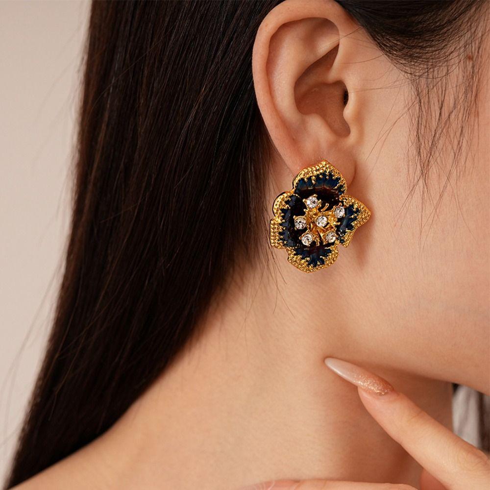 Exquisite Flower Crystal Earrings Vintage French Style Earrings Elegant Oil Dripping Earring  Gift