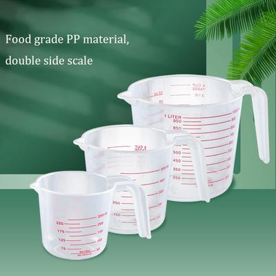 Tazze di misurazione da 250/500/1000 ml, cucchiai e tazze dosatrici in silicone, brocca di plastica, bilancia da cucina digitale, utensili da forno, timer, accessori