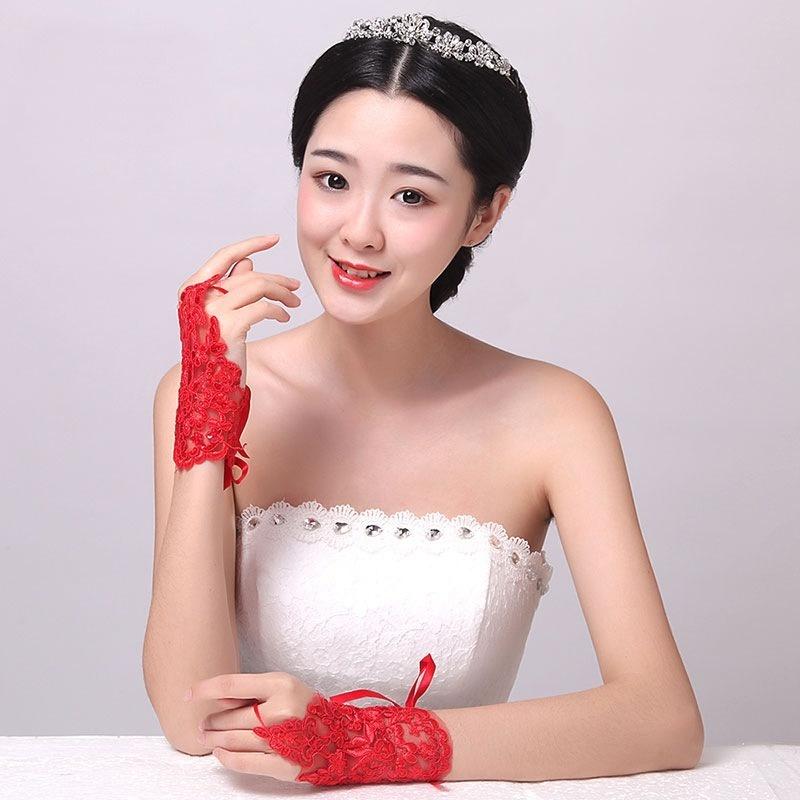 Elegant Beaded Lace Satin Short Bridal Gloves  Fingerless Wedding Gloves White Ivory Wedding Accessories Veu De Noiva