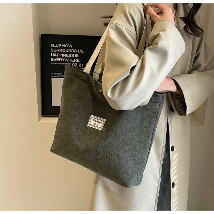 High School Tote Bag Female Commuter Shoulder Mommy Bag Female Student Makeup Bag