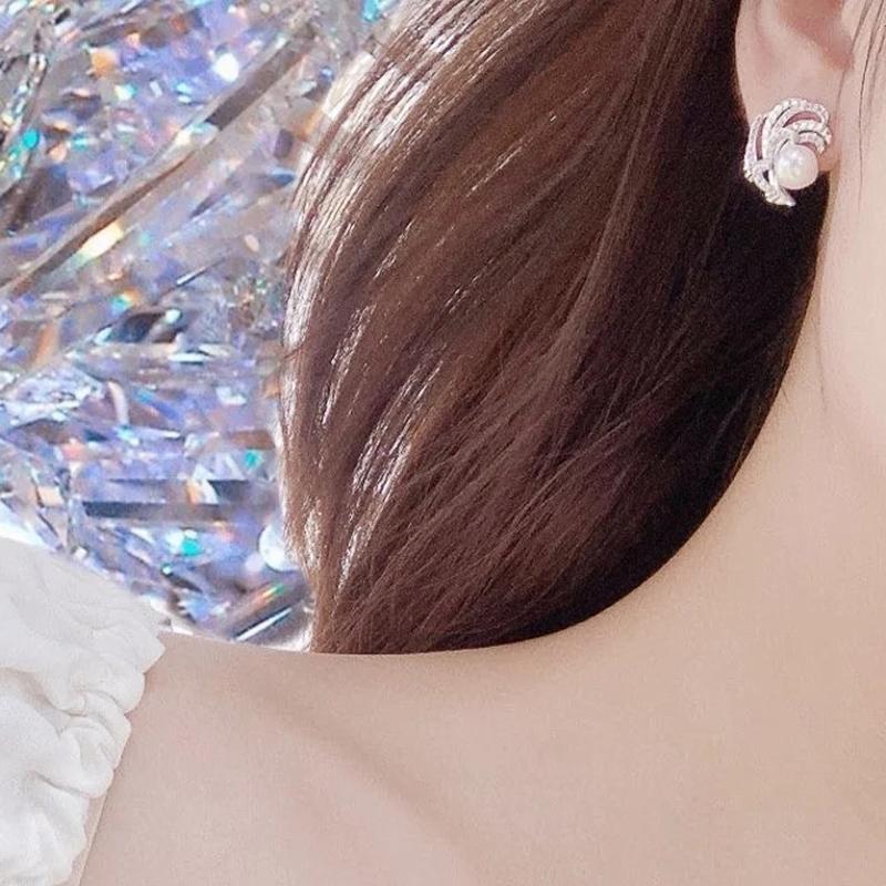 Graceful Shiny Zirconia Ear Stud Lady Engagement Earrings Jewelry with Simulated Pearl Delicate Accessories for Wedding