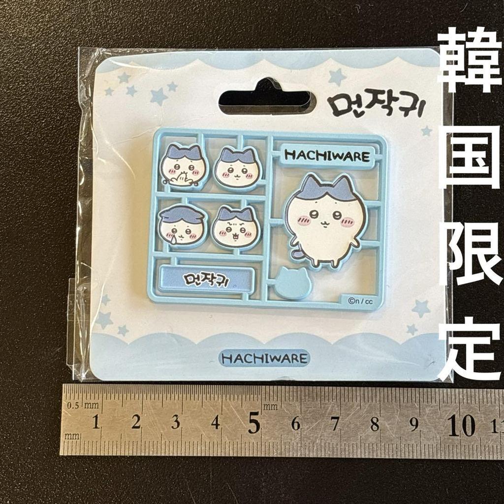 [USED] Korea Limited Edition Chiikawa Hachiware Pin Badge Pin Blue