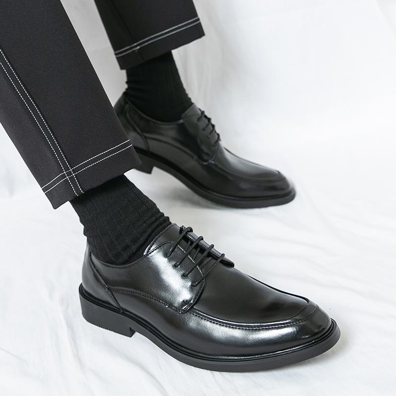 Fashion Men's leather shoes Comfortable casual business classic style Groom's wedding Derby adult shoes DRESS Hot selling lace-up