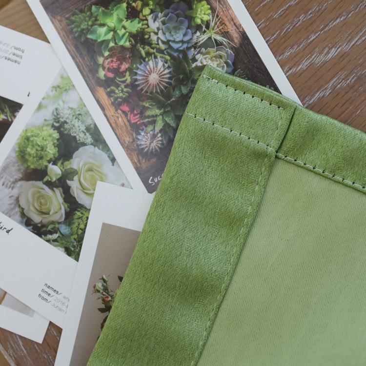 

Маленькие свежие лимонно-зеленые шторы из светонепроницаемой ткани с резьбой под дерево 2.8 meters door width