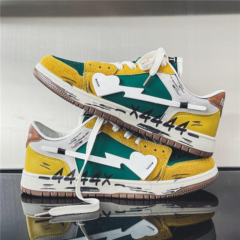 Fashion 2024 Spring Summer Trendy Red Men Casual Sneakers Lace-up Men's Designer Shoes Lightweight Male Flat Shoes Zapatillas Hombre