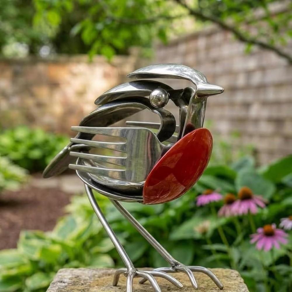 Eco-friendly Scrap Metal Bird Statue Handmade Recycled Bird Ornament Desk Decor