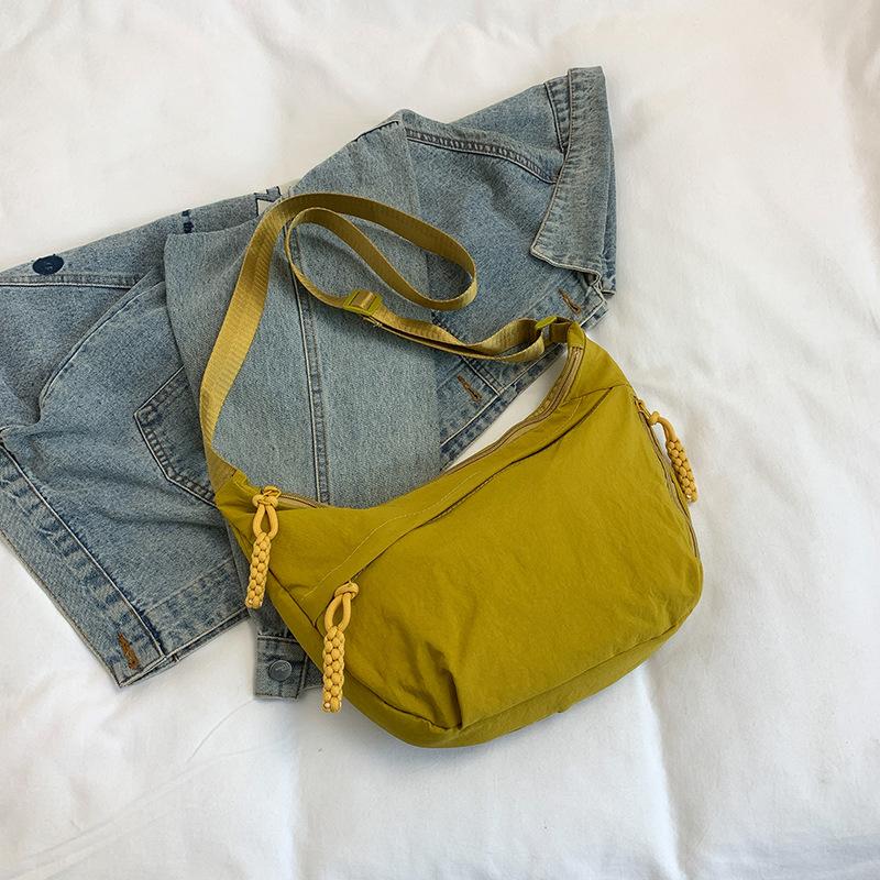 Simple and Large-capacity Shoulder Bag Japanese Niche Fashion Girls Class Messenger Bag Beautiful Commuter Tote Bag