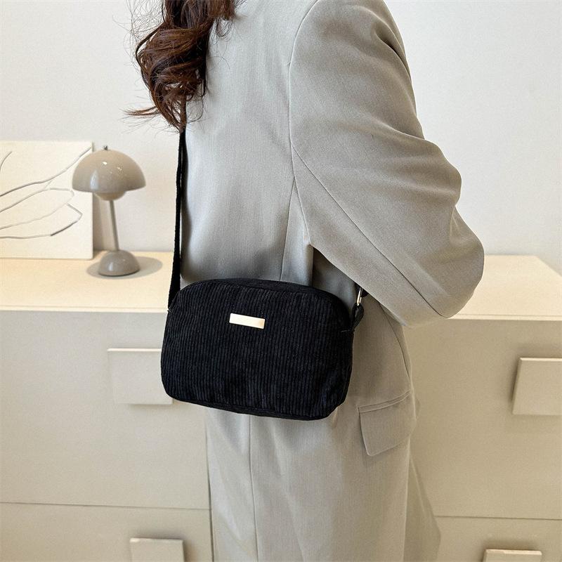 Crossbody Bag Women'S Shoulder Leisure Bag Trendy Temperament Small Bag Women'S Fashion Outdoor Small Square Bag