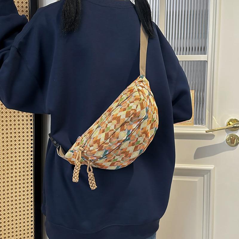 Women's Bag New Breast Bag Fanny Pack Trendy Fashion Shoulder Bag Messenger Bag High Value Bag
