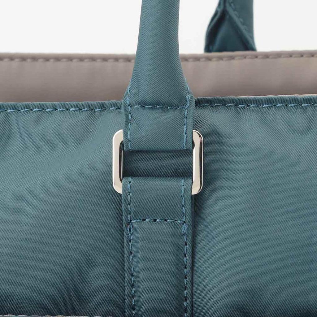 Isaac Twill Nylon Square Tote, Medium, 2004802, Blue (60)