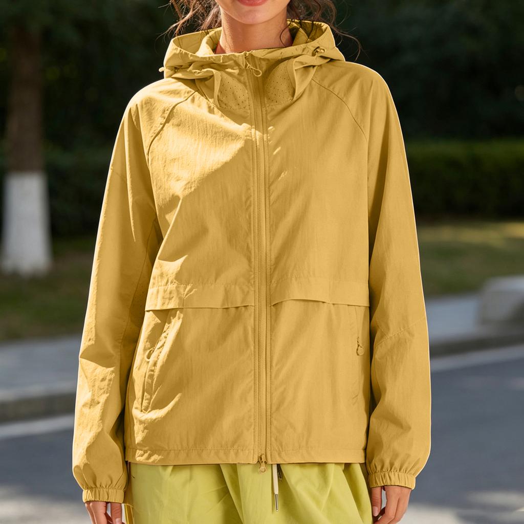 Women's Lightweight Breathable Long Sleeve Jacket Thin UV Protection Sunproof Coat for Commuting Outdoor Activities with Hood and Zipper