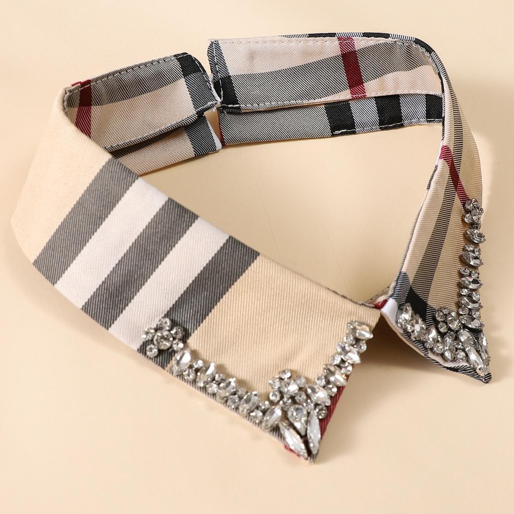 1 piece of elegant embroidered fake collar for ladies, featuring a double-layer wavy lace collar with beaded and rhinestone deta