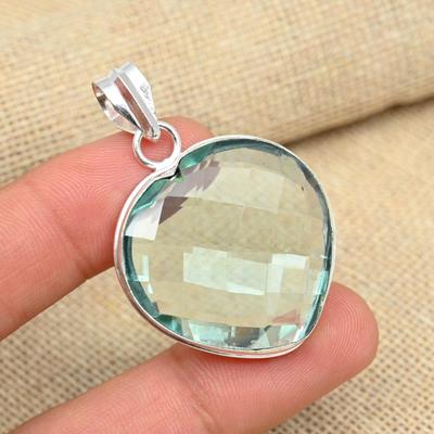 Pendentif cadeau de fiançailles fait à la main en argent sterling 925 avec améthyste verte
