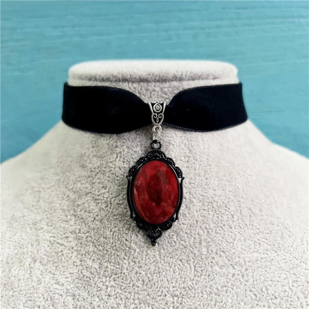 Halloween Red Glass Necklace With Rose Pendant Gothic Style For Men And Women