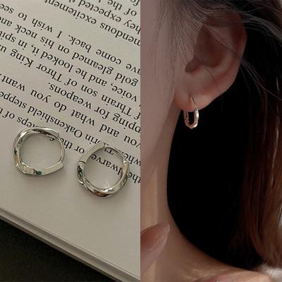 Elegante Light Luxury Creolen, Hochwertige Gold-Kreis-Ohrringe für Damen, Modischer Feinschmuck, Geschenk