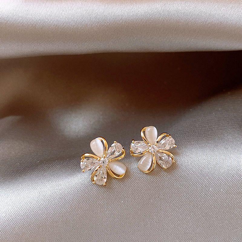 Gold Flower Zircon Ear Studs Women's Accessible Luxury Fancy Elegant Generous Earrings 925 Sterling Silver Needle Delicate Earrings Summer