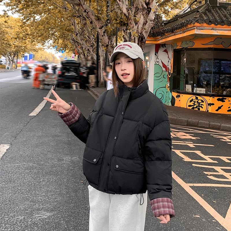 

Splicing contrasting color plaid women s short down cotton clothes loose casual stand-up collar winter new bread clothes jacket M чорний