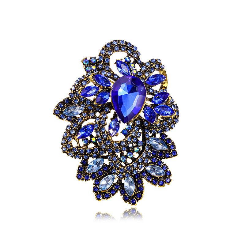 Retro Style Crystal Brooch Women's Atmospheric Corsage Coat Suit Anti-light Pin Diamond Accessories