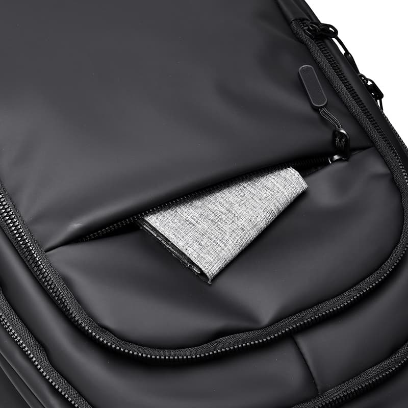 New Men's Casual Travel Bag Computer Backpack
