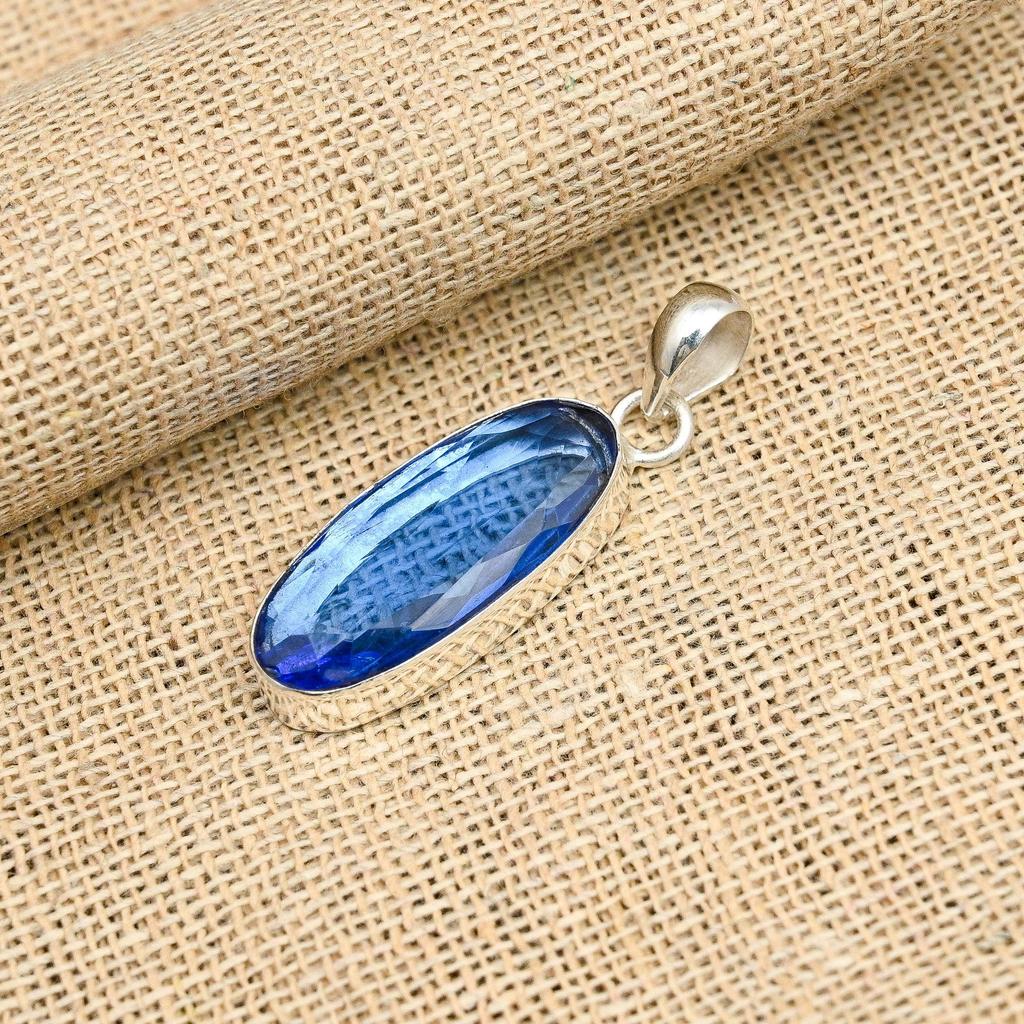 Tanzanite Gemstone Handmade 925 Sterling Sliver Jewelry Lovely Pendant For Women
