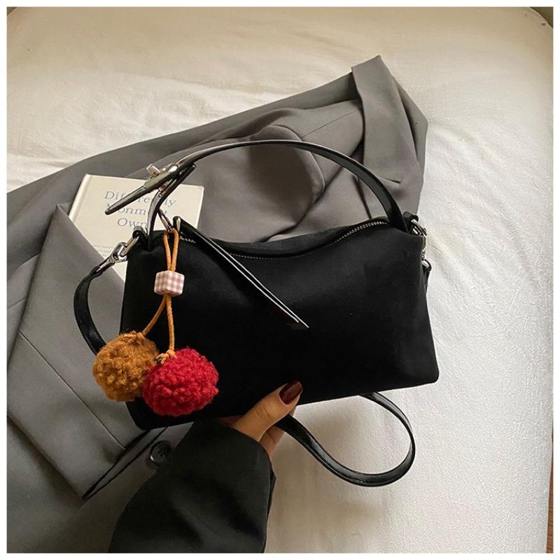 Retro Matte Niche Underarm Bag Autumn and Winter New Women's Bag Popular High-value Simple Casual Shoulder Bag