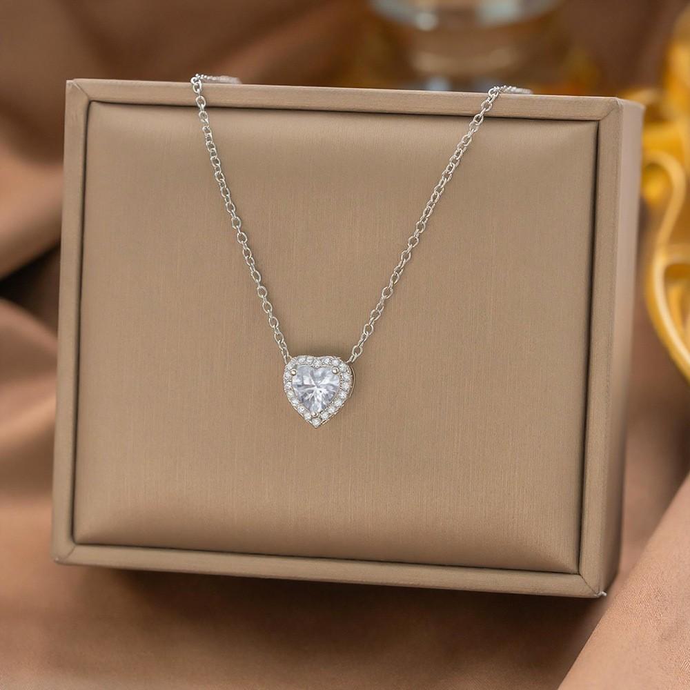 Elegant Burgundy Cherry Necklace For Women Minimalist Luxury Collarbone Chain Delicate Pendant