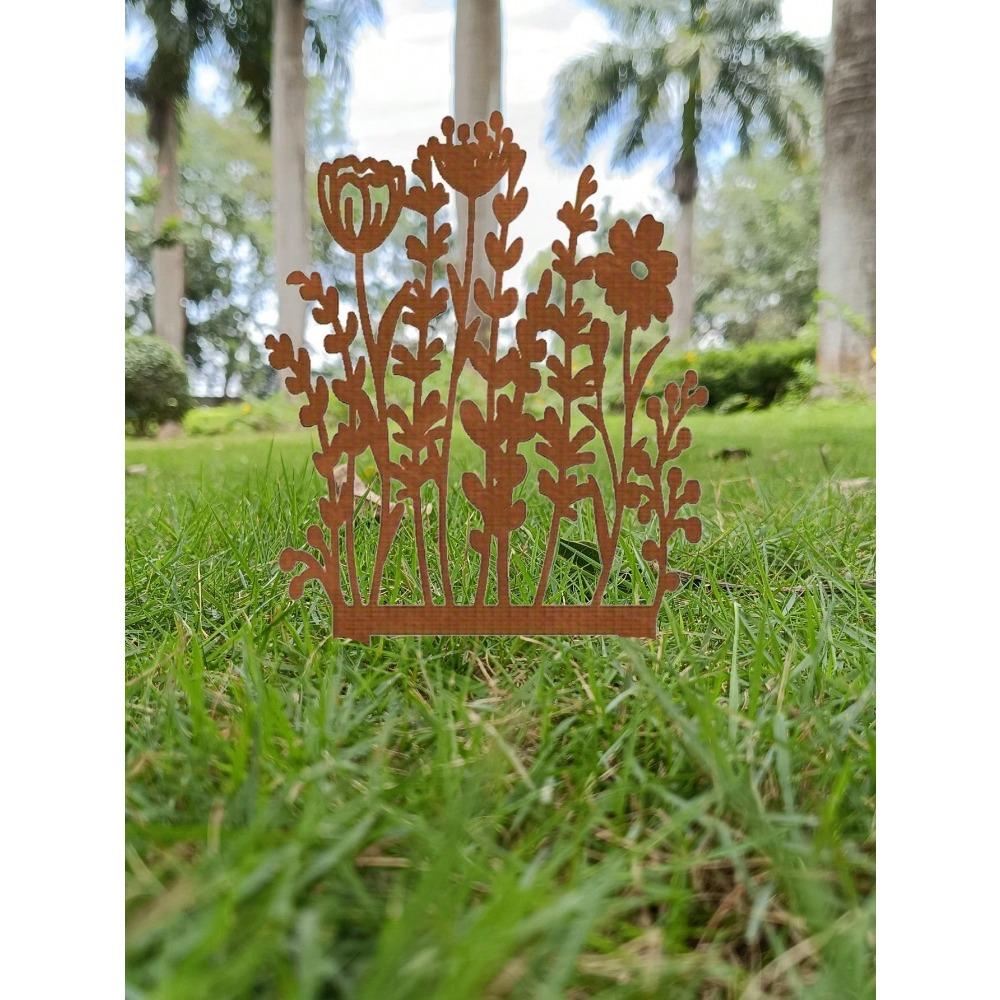 Vintage Metal Garden Stakes Rustic Lawn Ornaments for Flowerpots Outdoor Patio Decor Ground Markers Yard Art Plant Accessories