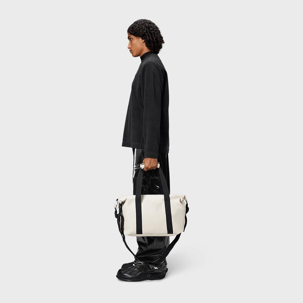 Rains Halo Weekend Bag Small - Dune