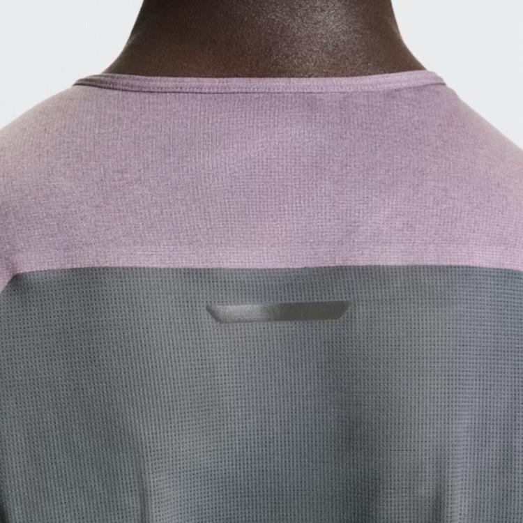 On Performance Breathable Color Block Round Neck Slim Fit T-Shirt Men tops 1ME10234421
