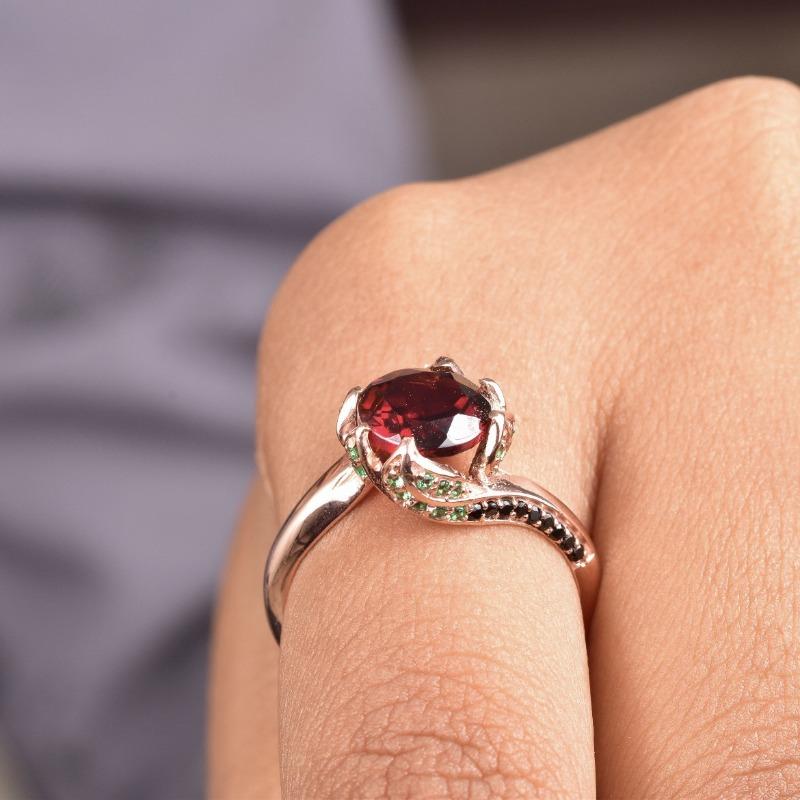 Anello in Zircone Rosso in Oro Rosa Anello Creativo da Donna a Forma di Rosa