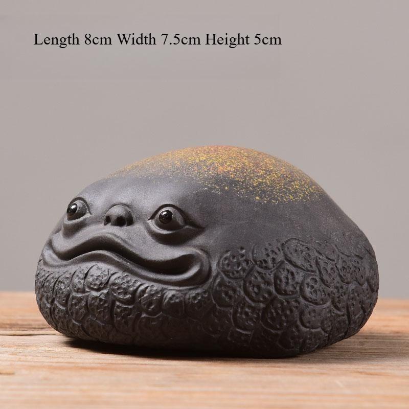 Handmade Mini Purple Clay Turtle Tea Pet Nurturable Animal Figurine for Gongfu Tea Ceremony Home Desk Decor Gift