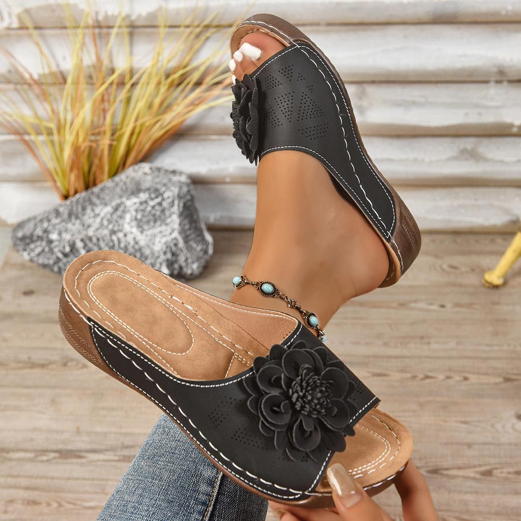 Women Slippers Slip on Anti-slip Fashion Sandals Elegant Platform Slippers Comfortable Casual Wedges Shoes Women Slides Women