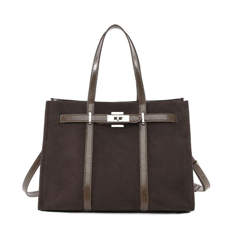 

Tote bag simple matte bag new large-capacity shoulder bag women s autumn and winter high-end handbag темно-коричневого
