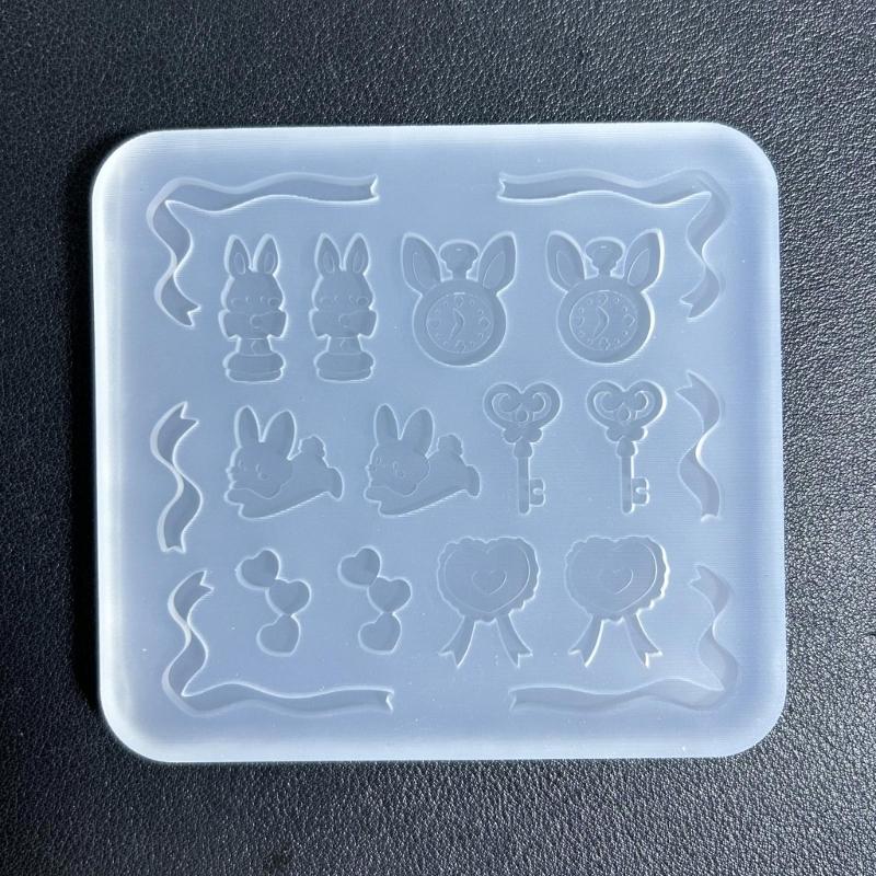 Reusable Silicone Mold Epoxy Resin Moulds DIY Jewelry Finding Moulds Pendant Mold for Necklace Earring Jewelry Making