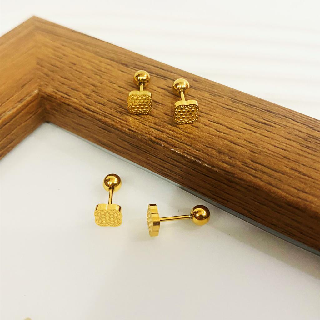 Versatile Classic Four Leaf Clover Titanium Steel Screw Earrings