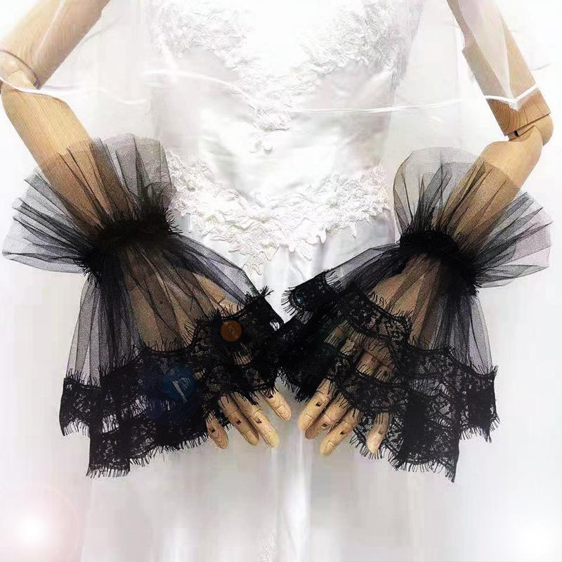 

Black Lace Decor Hand Sleeves Lolita Tulle Mesh Eyelash Ruffle Wrist Fake Cuffs Detachable Flare Wristband Halloween Fingerless