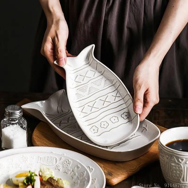 Creative White Glaze Japanese Embossed Cartoon Cute Cat Ceramic Tableware Home Kitchen Restaurant Supplies Fish dinner plates