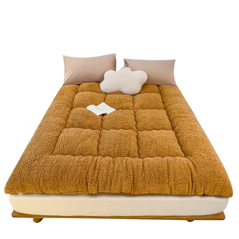 Thickened Lambswool Fleece Mattress Pad - Soft Winter Tatami Sponge for Dormitory Single Bed