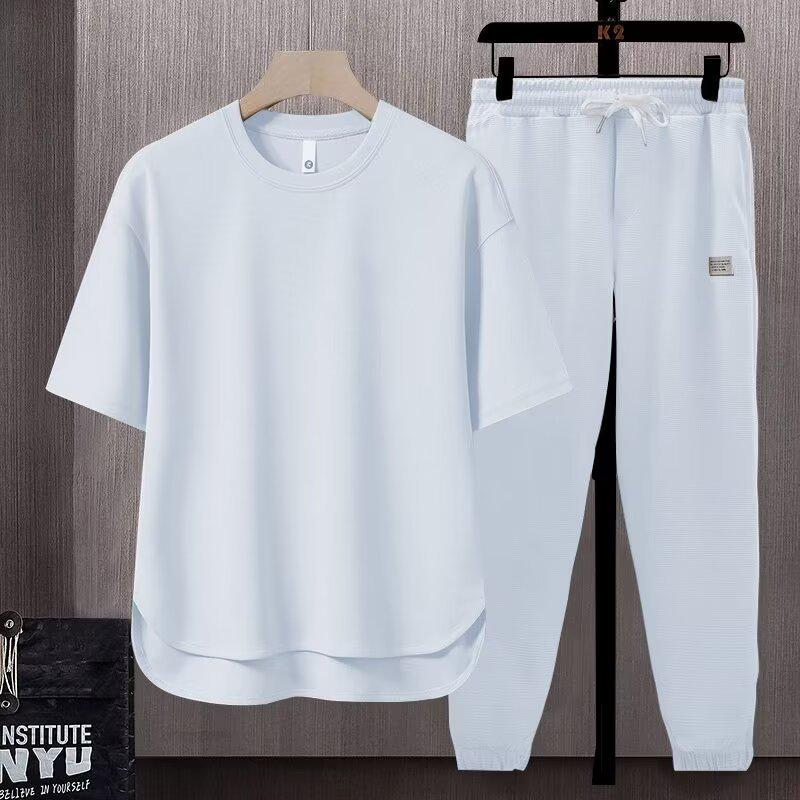 Set da uomo a due pezzi tinta unita tendenza giapponese: T-shirt a maniche corte e pantaloni lunghi (Estate 2025)