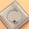 Verstellbares 8-förmiges Evil Eye Herzarmband für Damen - Europäische & Amerikanische Mode, Südostasiatischer Einfluss